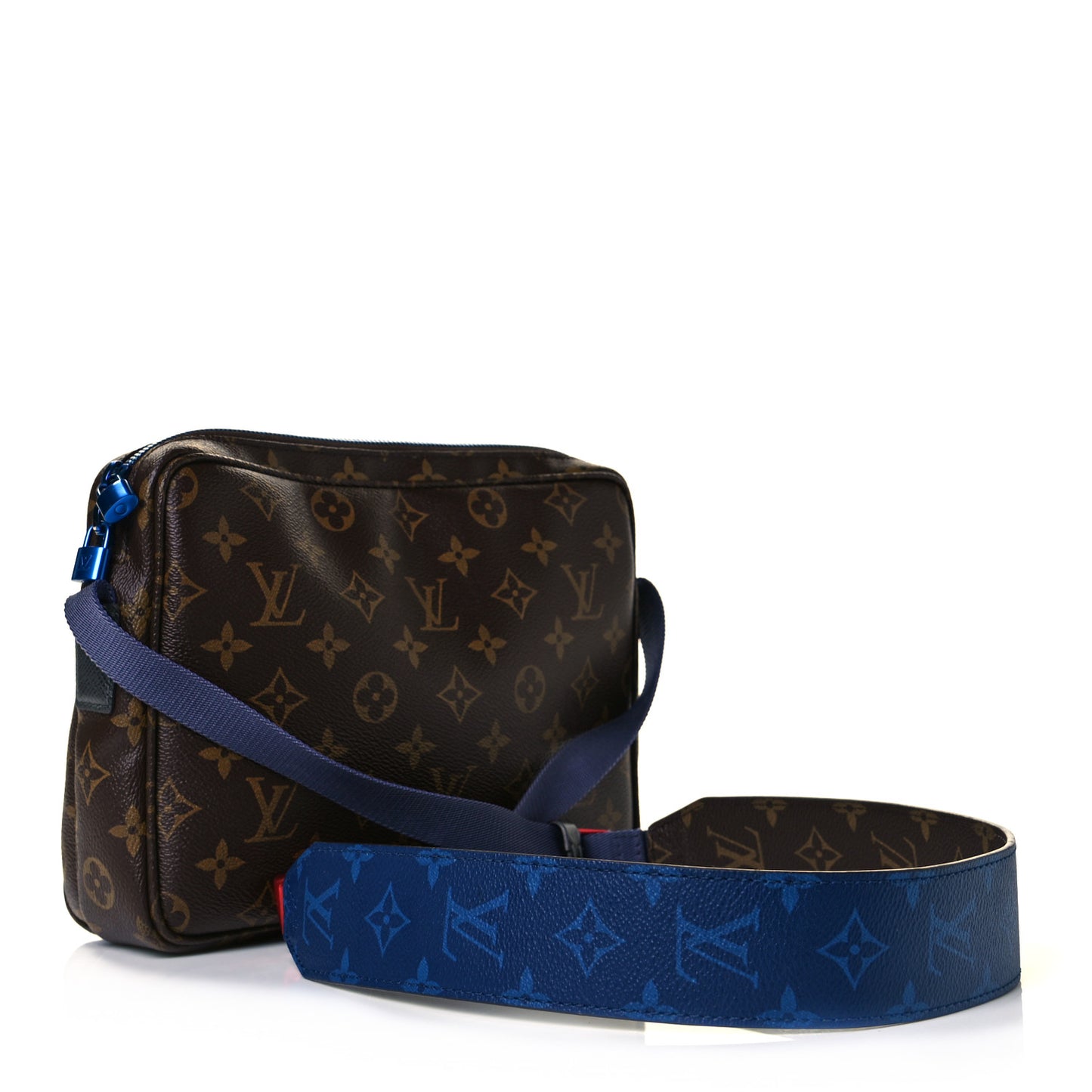 Monogram Outdoor Messenger PM