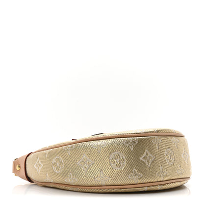 Louis Vuitton Monogram Jacquard Loop Gold 4 of 9