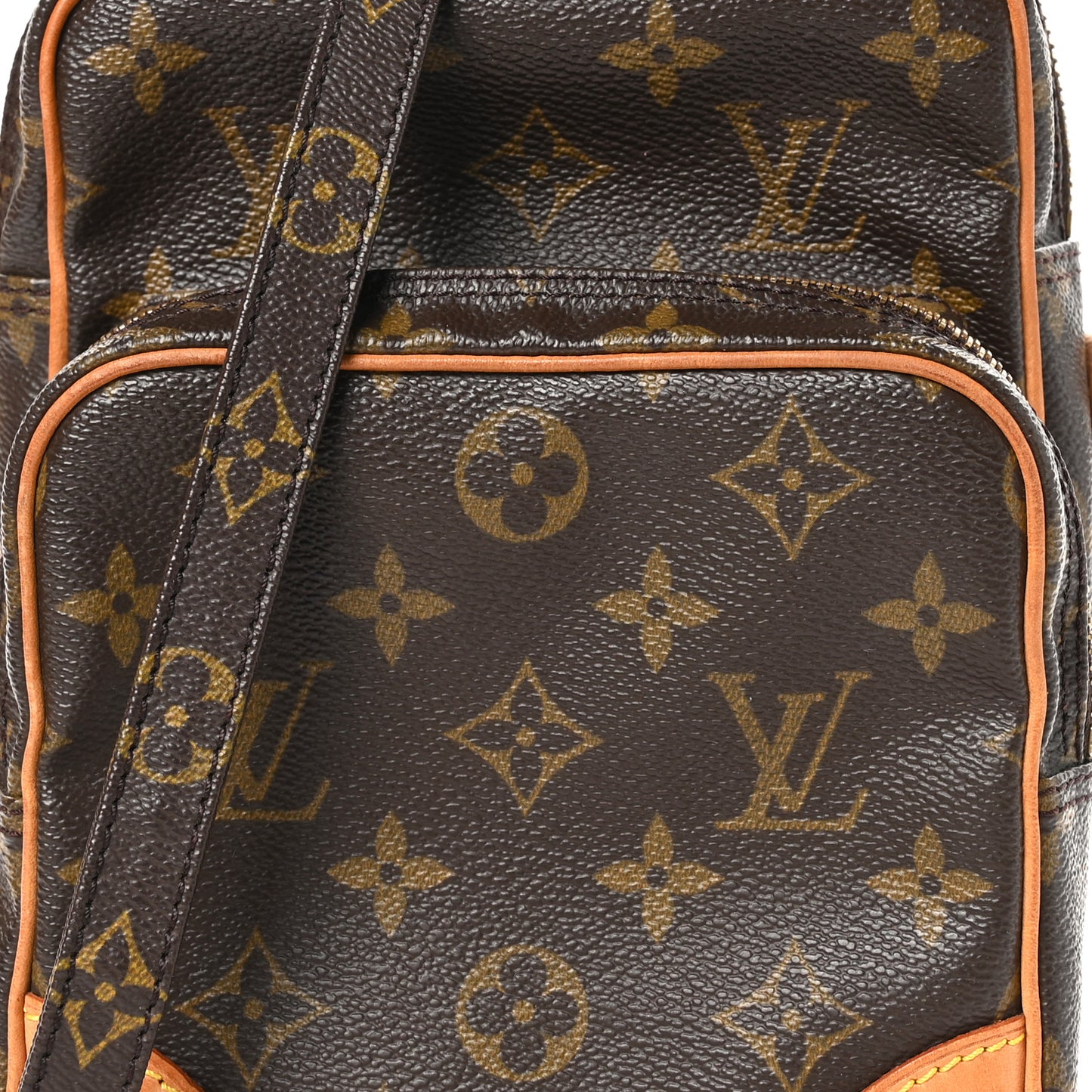 Monogram Amazone