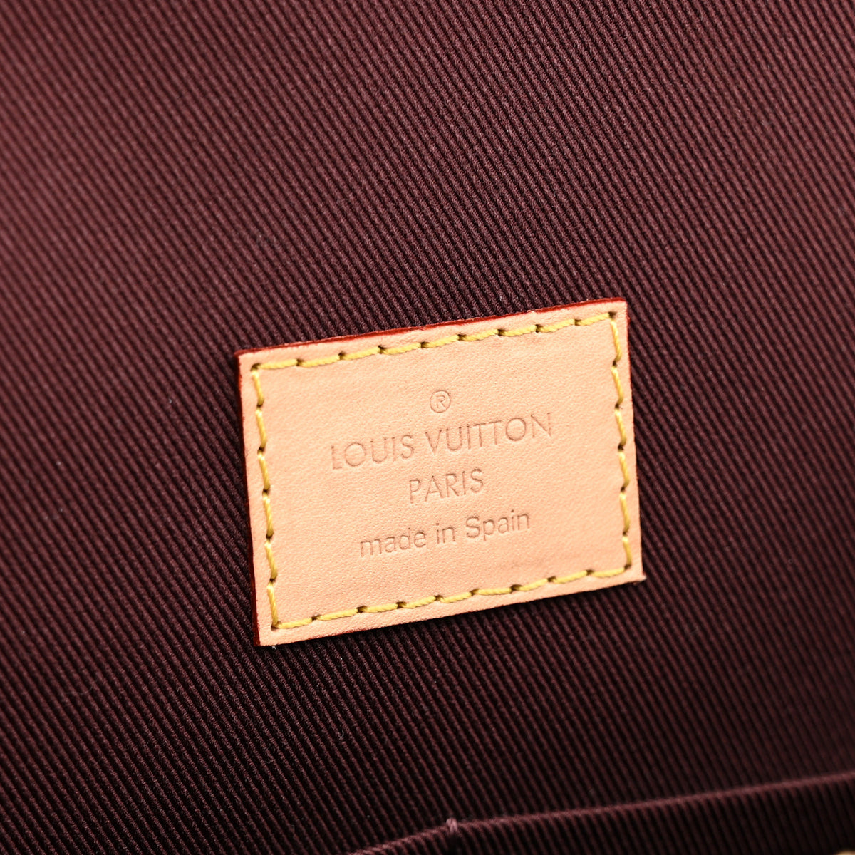 Louis Vuitton Monogram Cluny MM 6 of 9