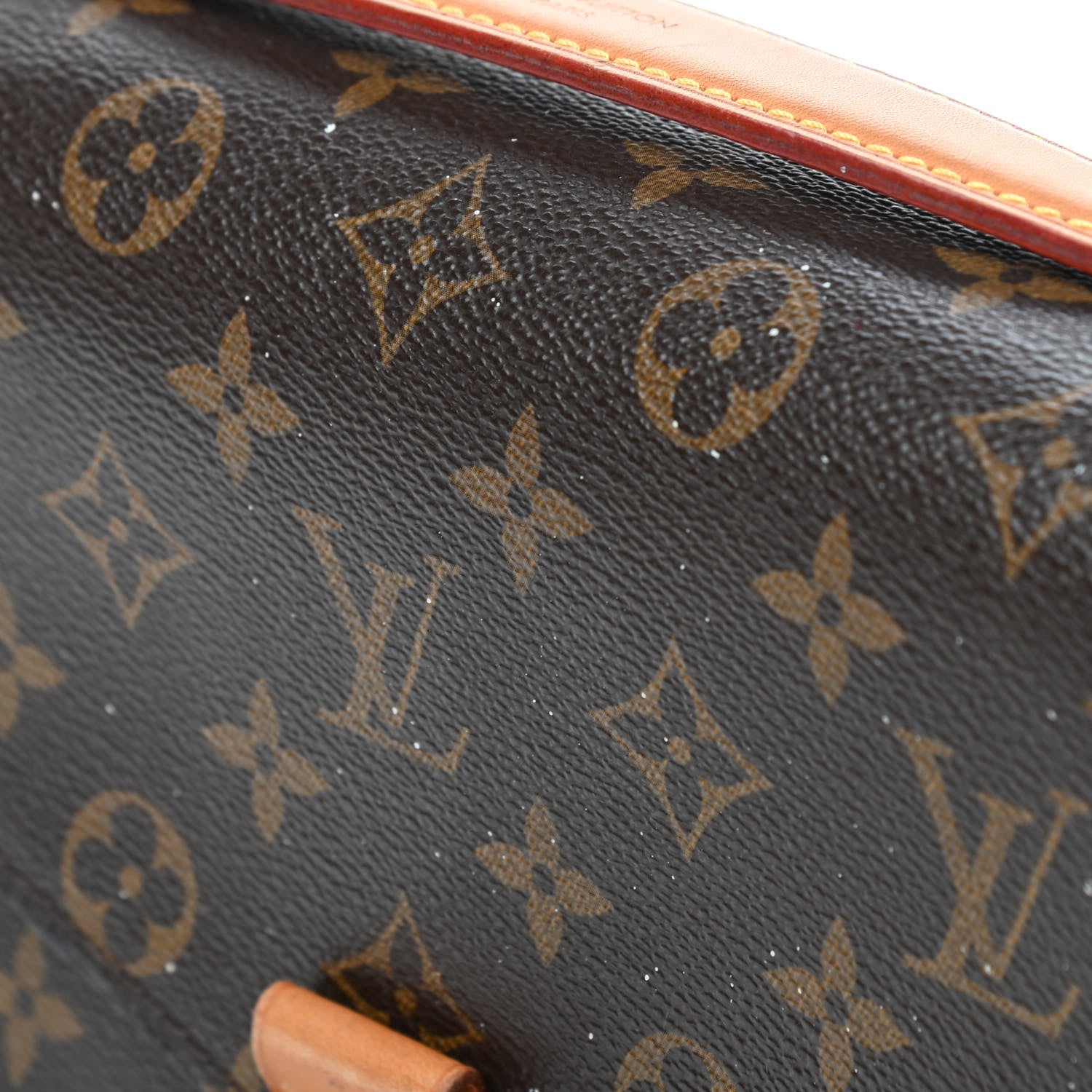 Louis Vuitton Monogram Pochette Metis 5 of 5