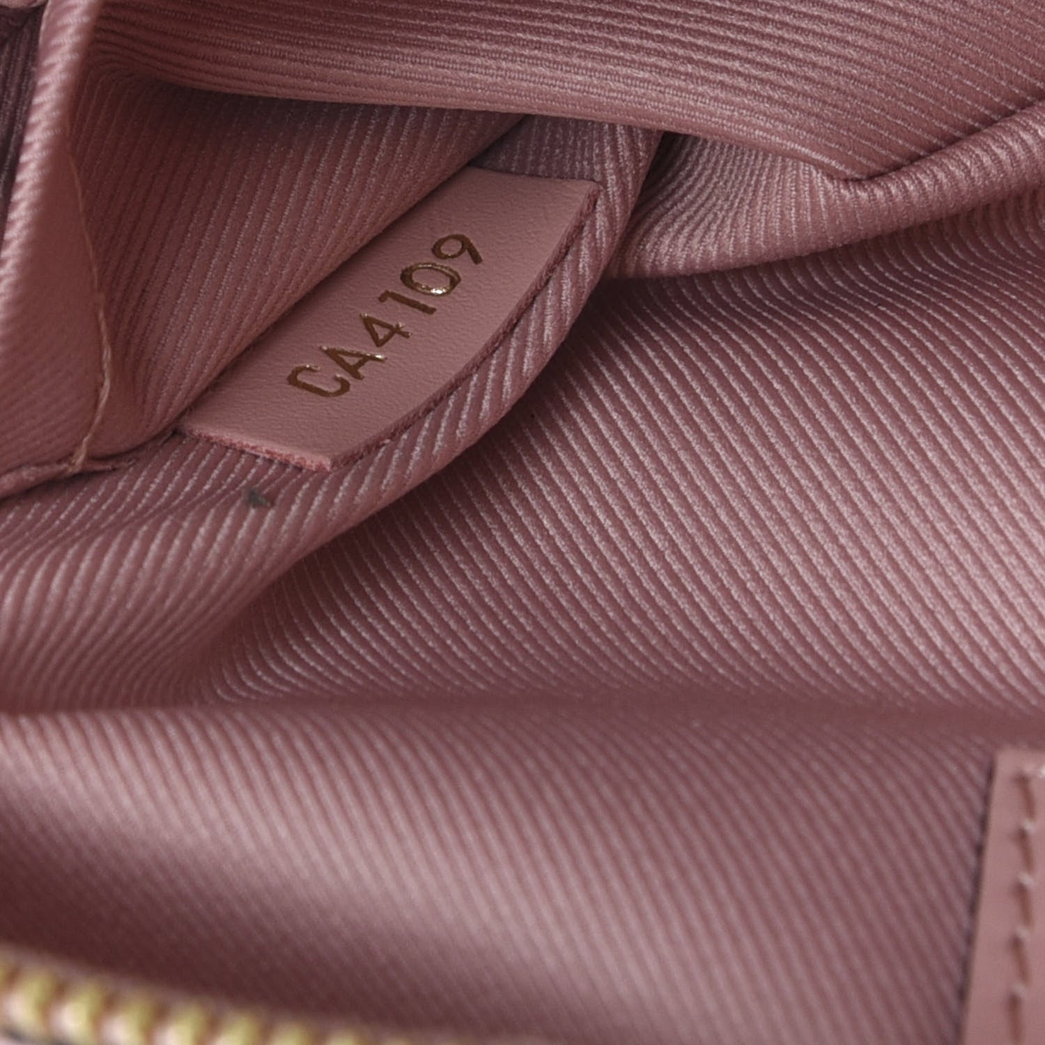 Louis Vuitton Monogram Saintonge Rose Poudre 7 of 11