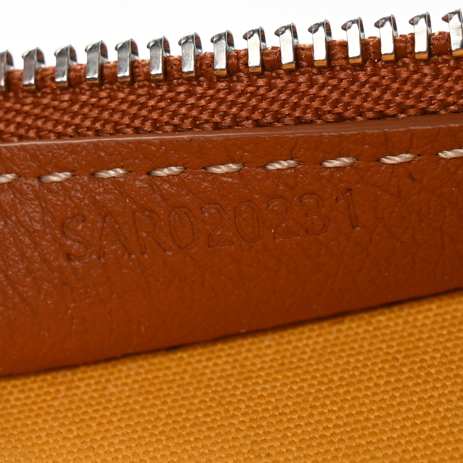 Goyard Goyardine Jouvence MM Toiletry Pouch Black Gold 8 of 13