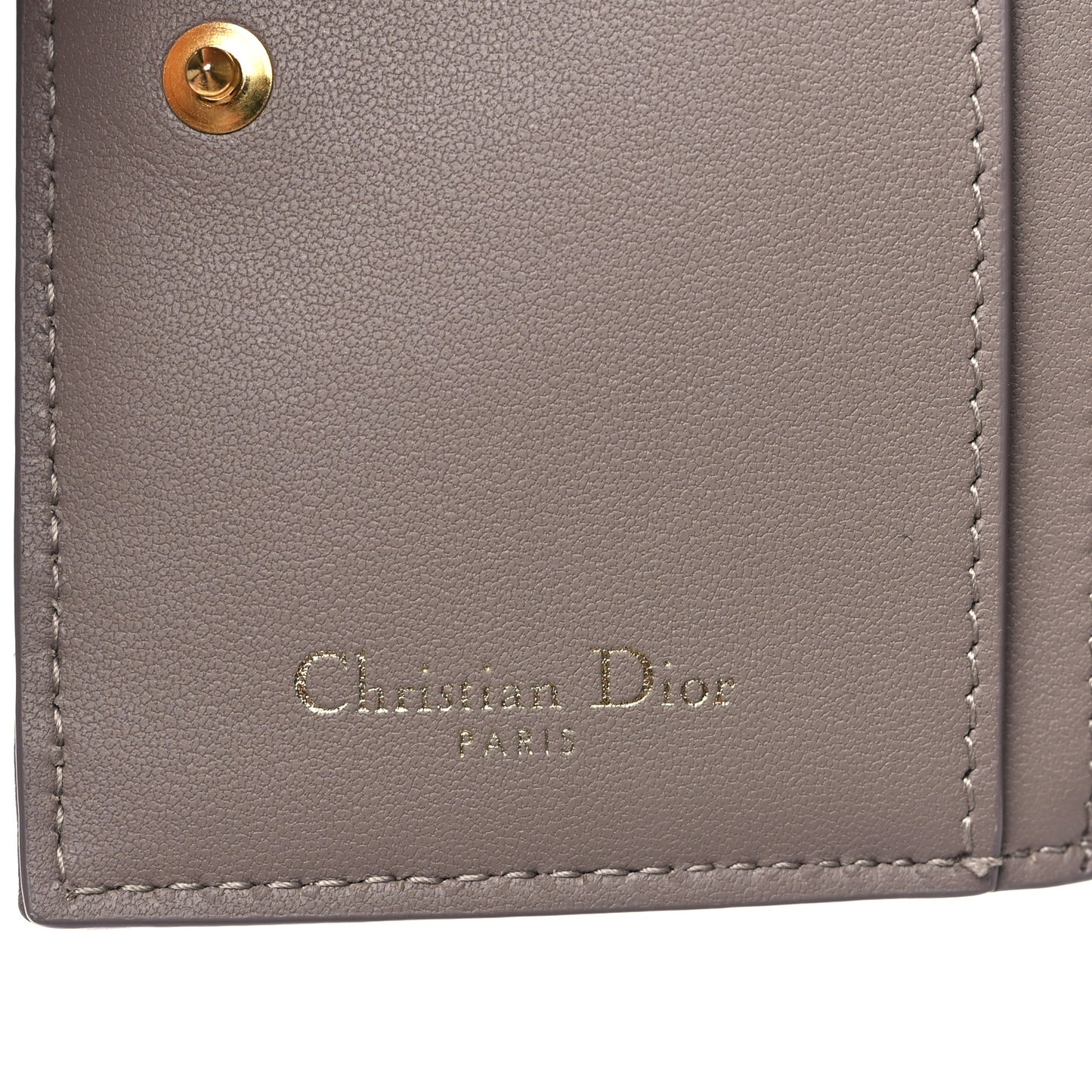 Grained Calfskin Supple Cannage Caro Dahlia Wallet Taupe