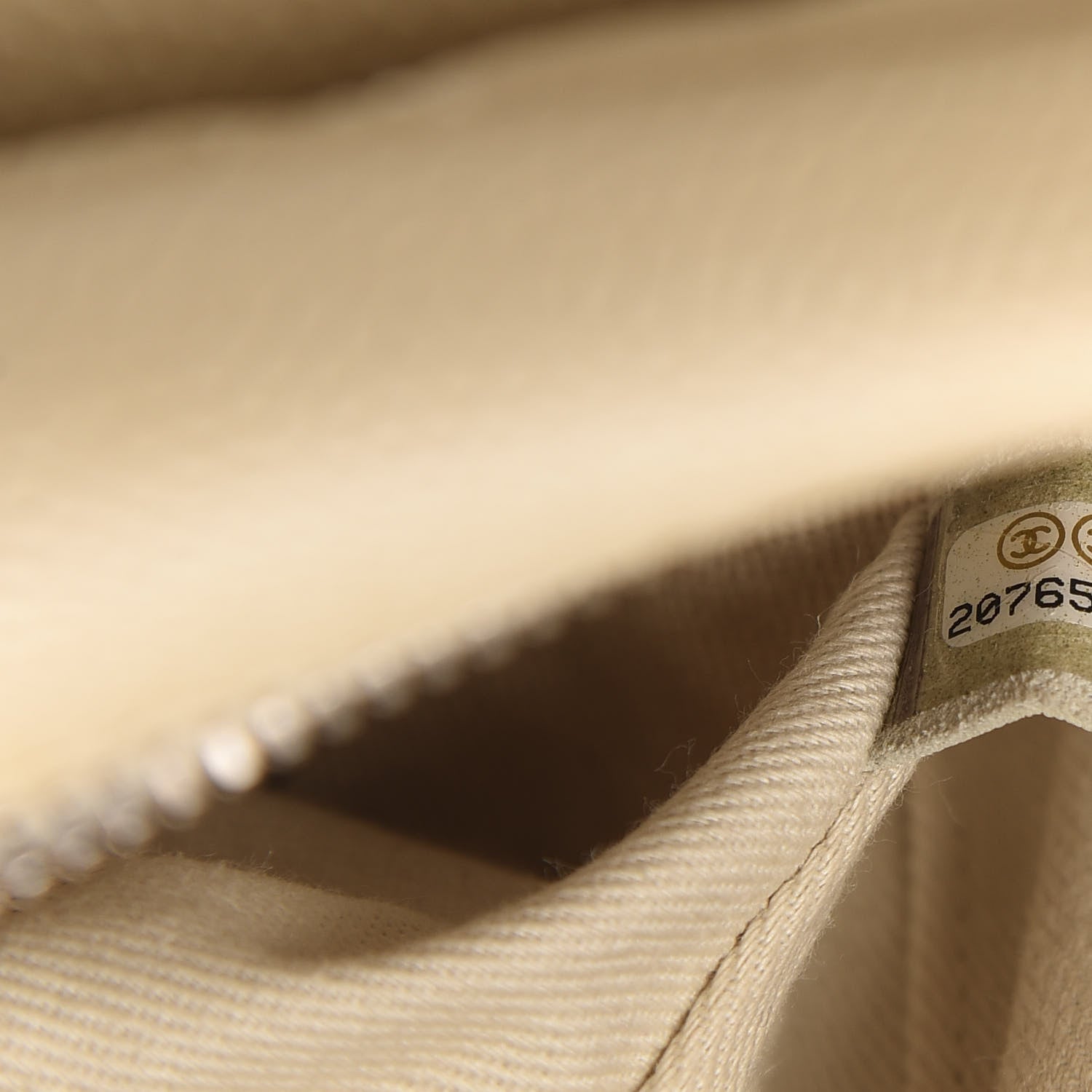 Chanel Caviar Quilted Jumbo Easy Flap Beige 9 of 14