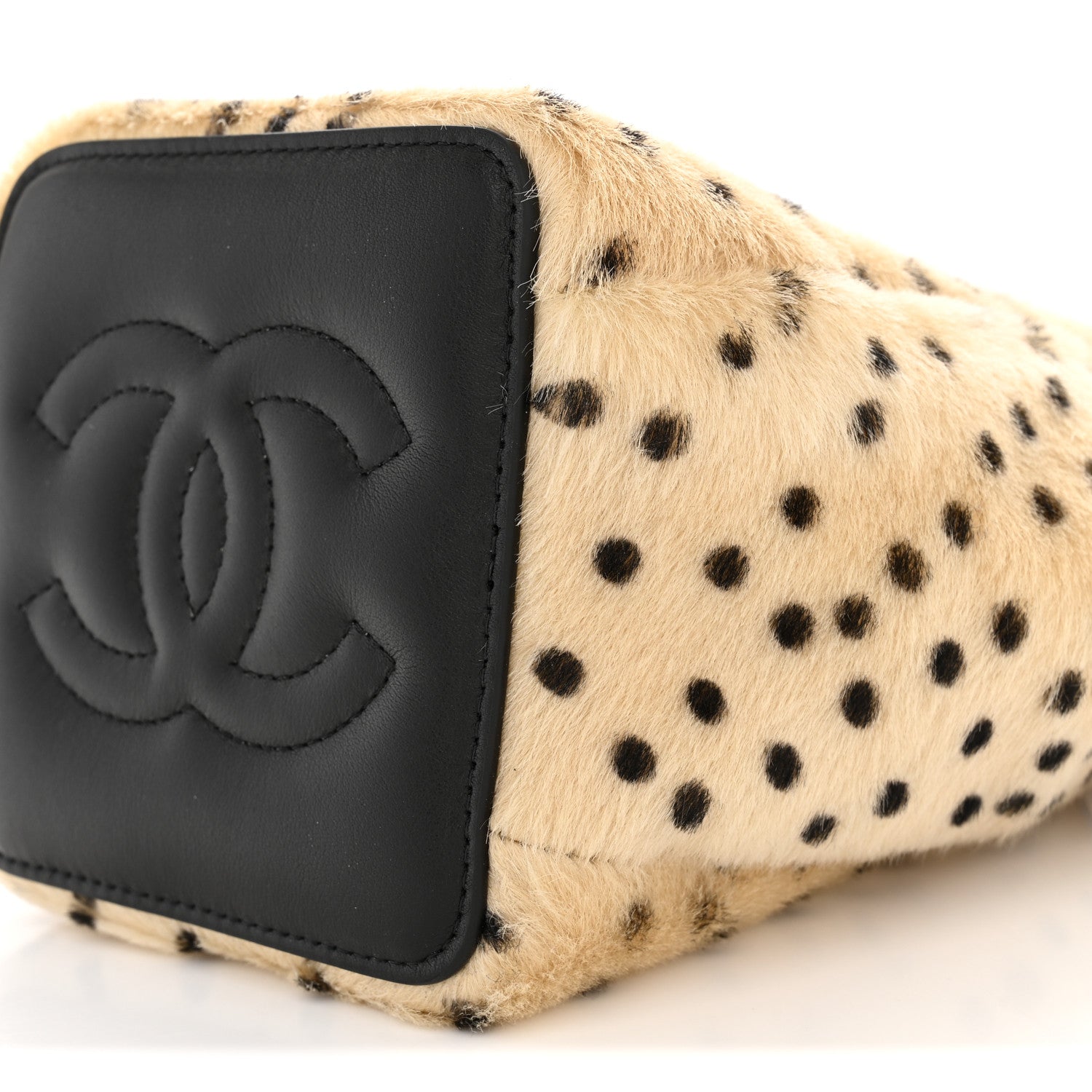 Chanel Pony Hair Cheetah Printed CC Chain Bucket Bag Light Beige Black 10 of 11