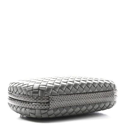 Bottega Veneta Silk Faille Intrecciato Raffia Knot Clutch Argento 4 of 9