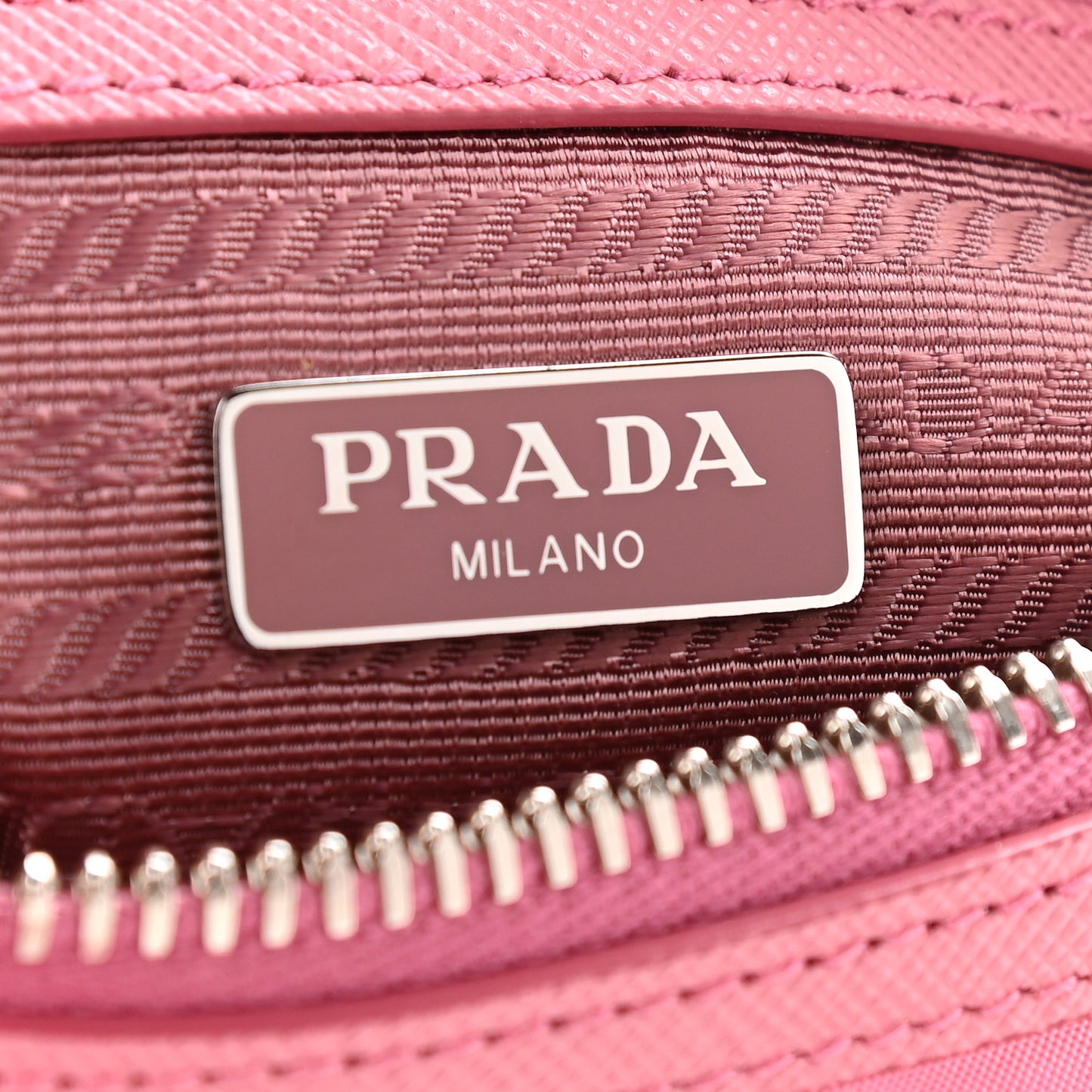 Tessuto Nylon Saffiano Re-Edition 2005 Top Handle Crossbody Bag Rosa
