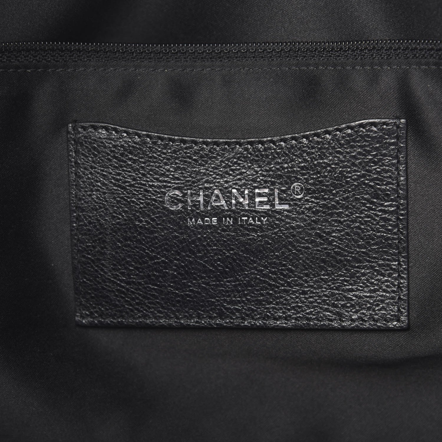 Chanel Glazed Calfskin Large On The Road Tote Black 6 of 10