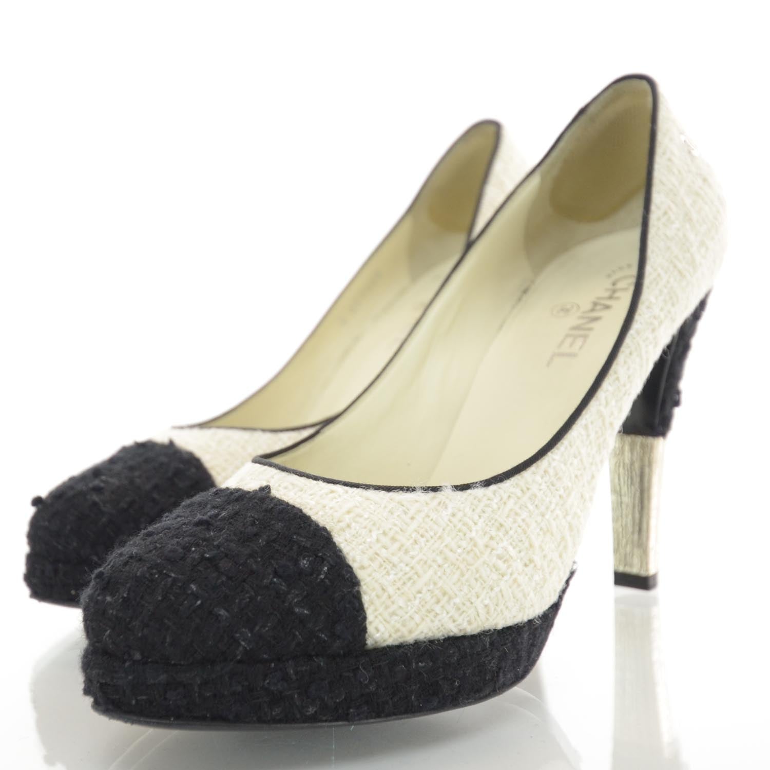 Chanel Tweed CC Pumps 42 2 of 6