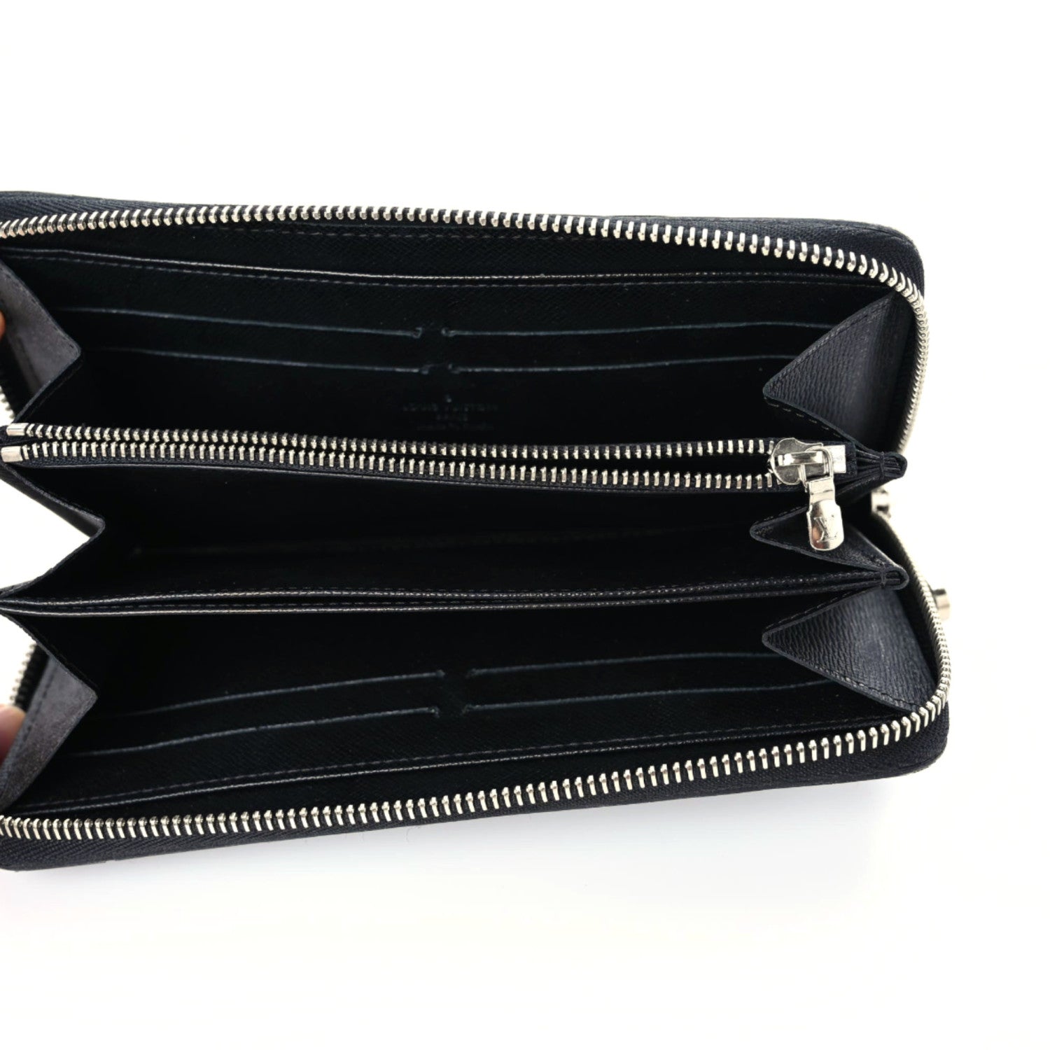 Louis Vuitton Epi Electric Zippy Wallet Black 15 of 18