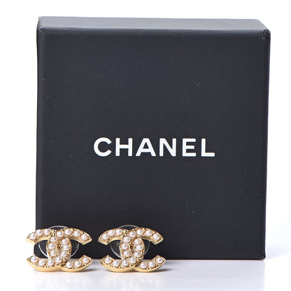 Chanel Pearl CC Earrings Gold 5 of 5