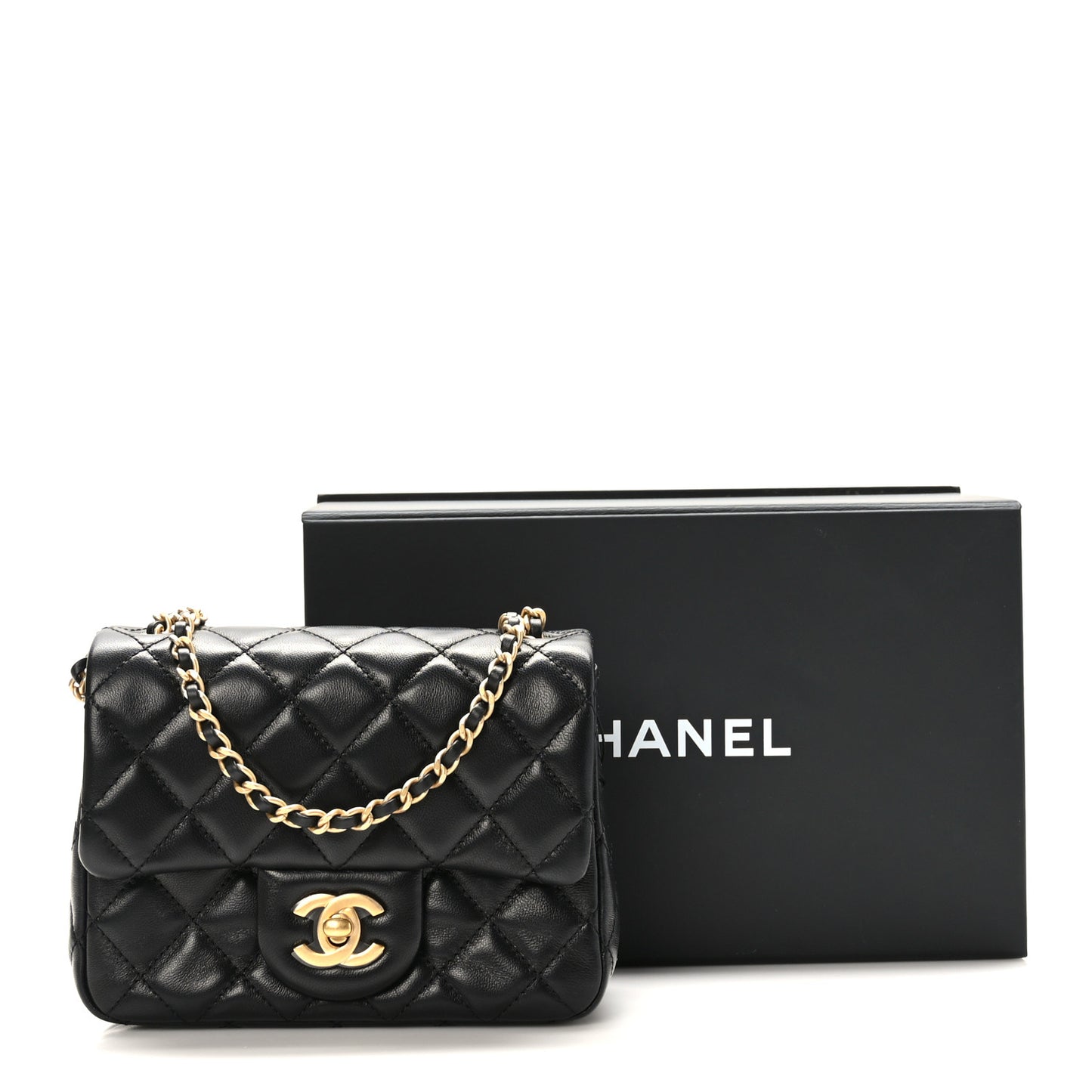 Lambskin Quilted Mini Pearl Crush Flap Black