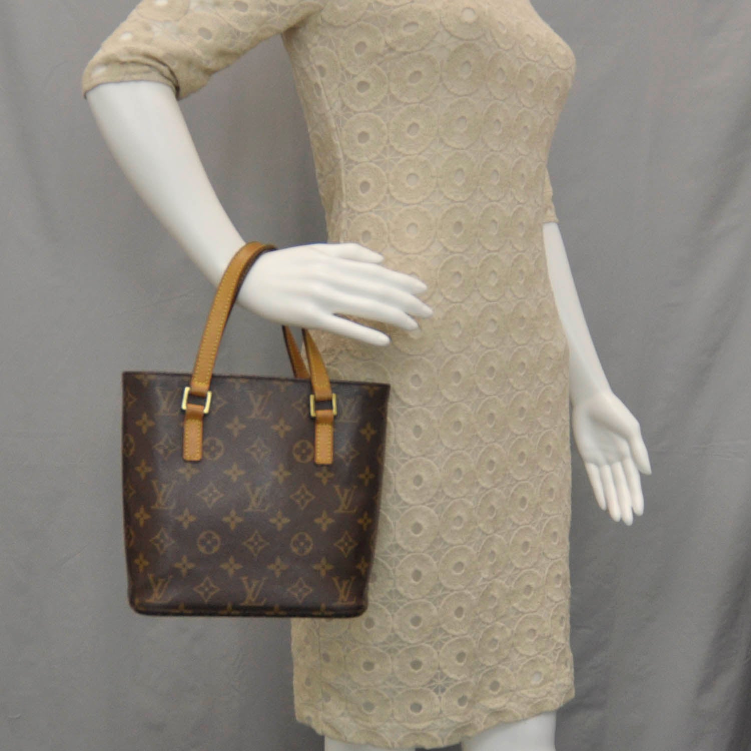 Louis Vuitton Monogram Vavin PM 2 of 8