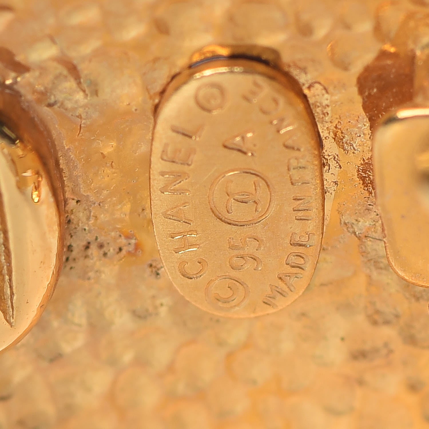 Chanel Oval CC Clip On Earrings Gold 4 of 5