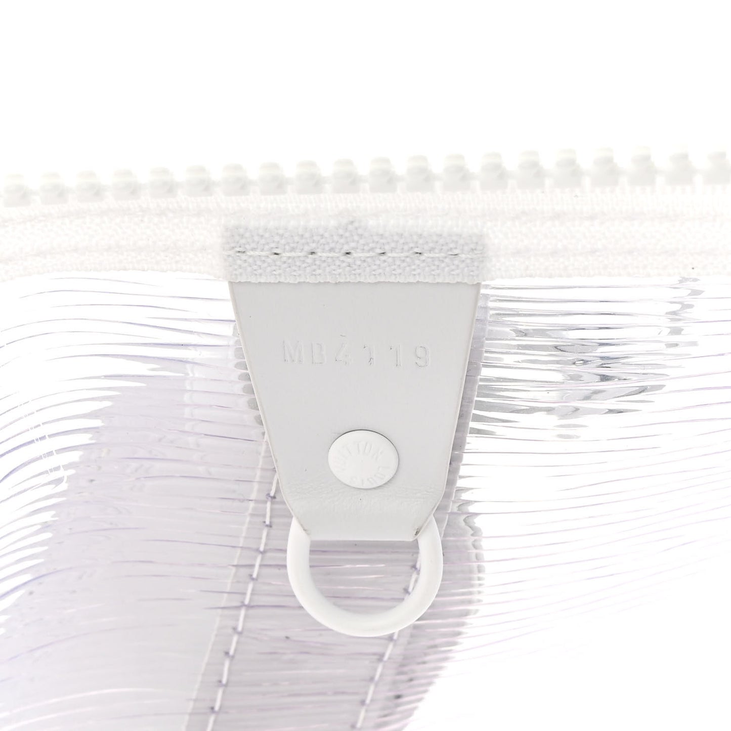 PVC Epi Embossed Wavy Keepall Bandouliere 50 White