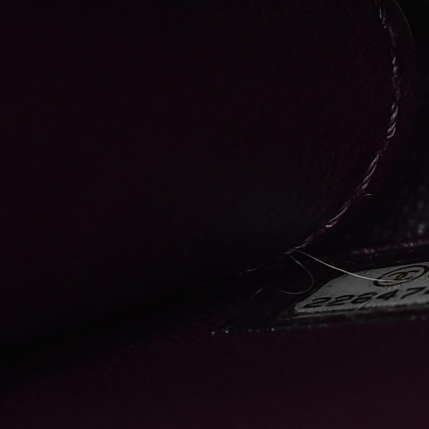 Caviar Quilted Medium CC Filigree Vanity Case Black