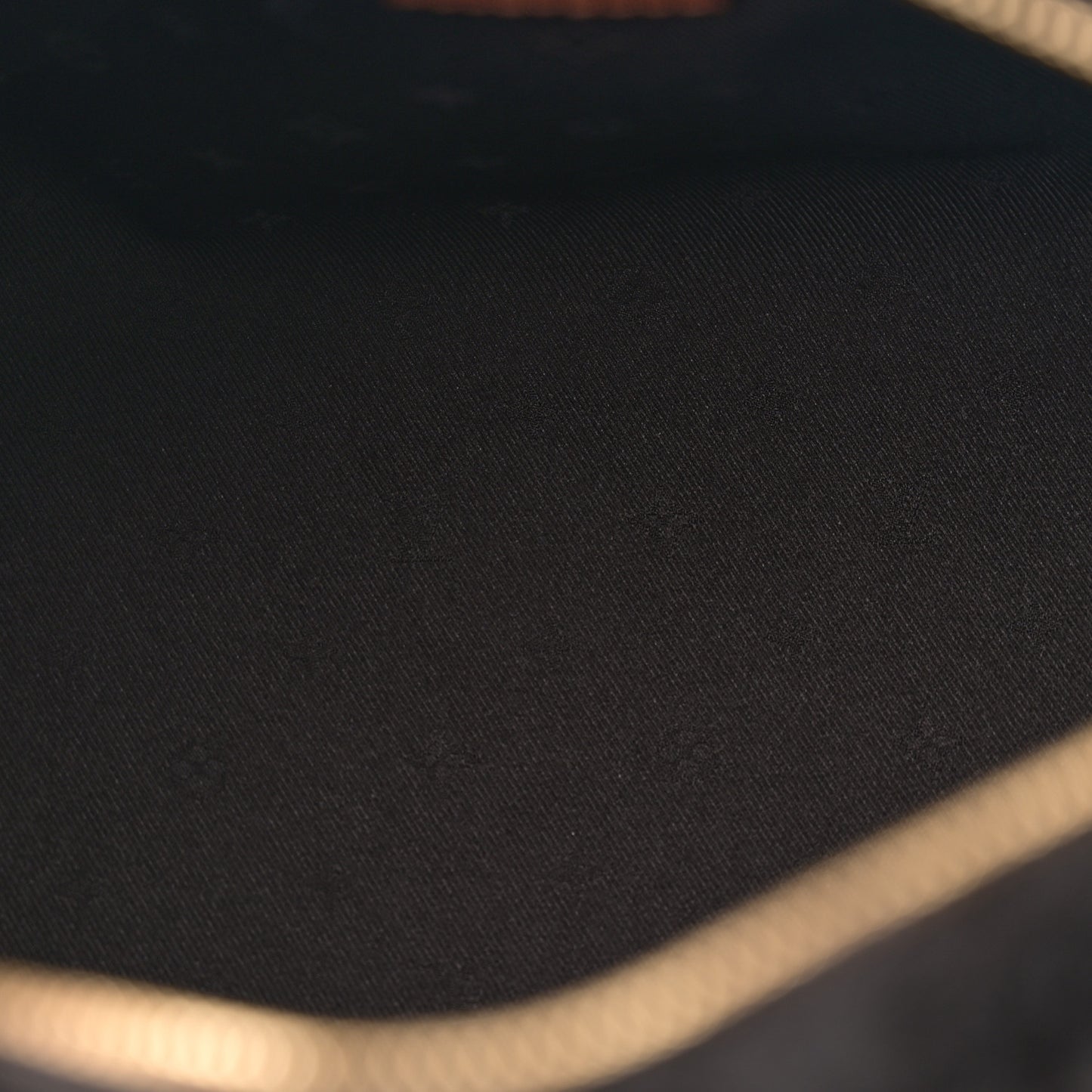 Shearling Monogram LV Ski Cozygram Speedy Bandouliere 25 Chocolate Cream