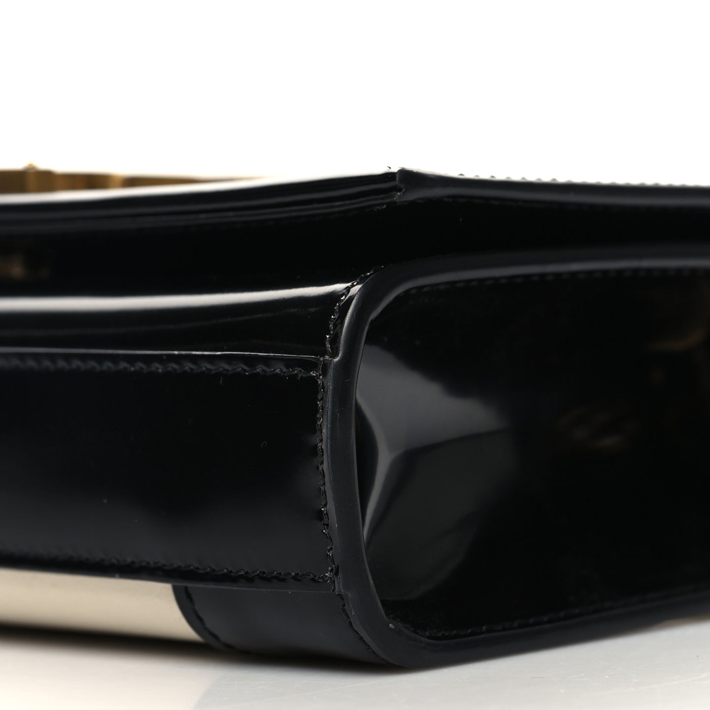 Nappa Patent Calfskin Two-Toned Small Monogram Kate Satchel Alabastro Black
