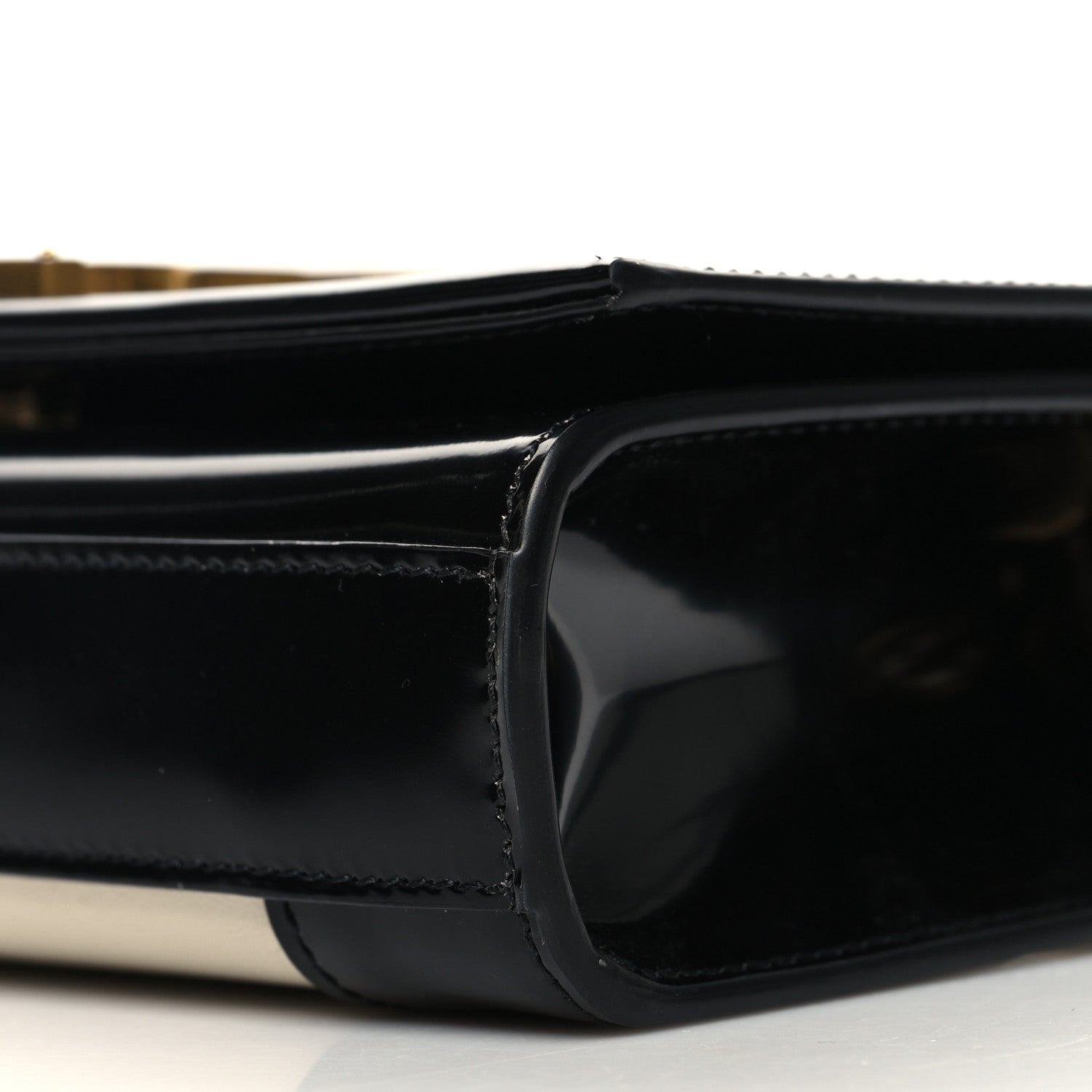 Saint Laurent Nappa Patent Calfskin Two-Toned Small Monogram Kate Satchel Alabastro Black 10 of 11