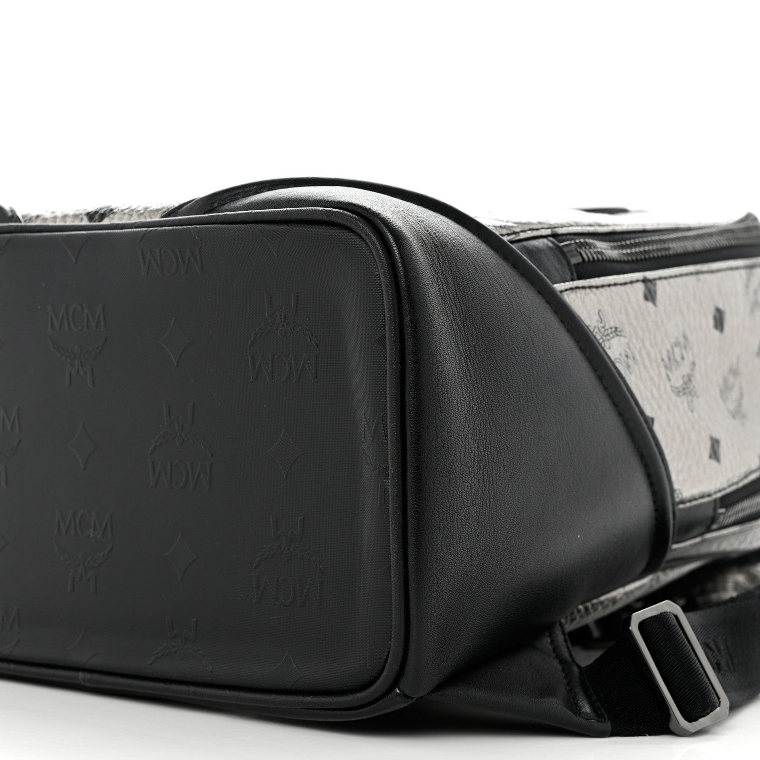 MCM Metallic Visetos Small Duke Backpack Silver 11 of 11