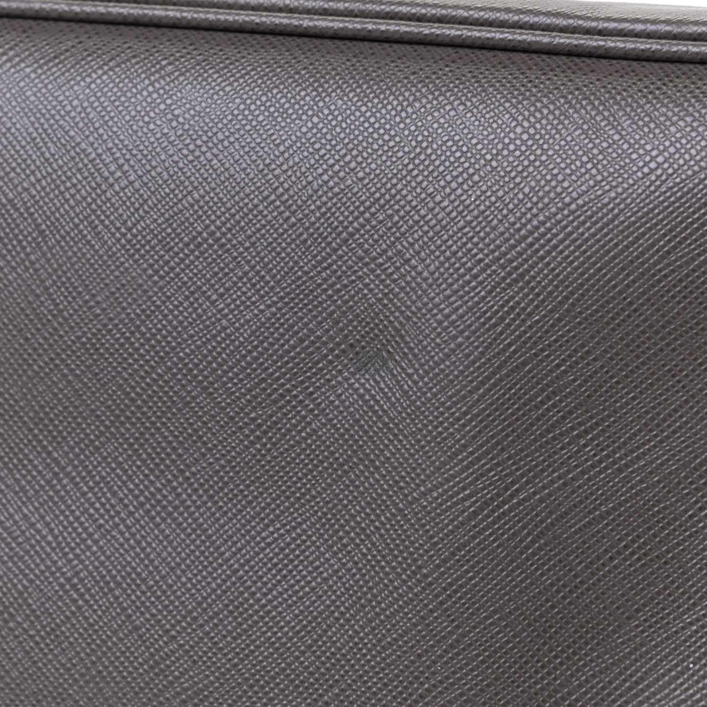 Saffiano Lux Large Galleria Double Zip Tote Grafite