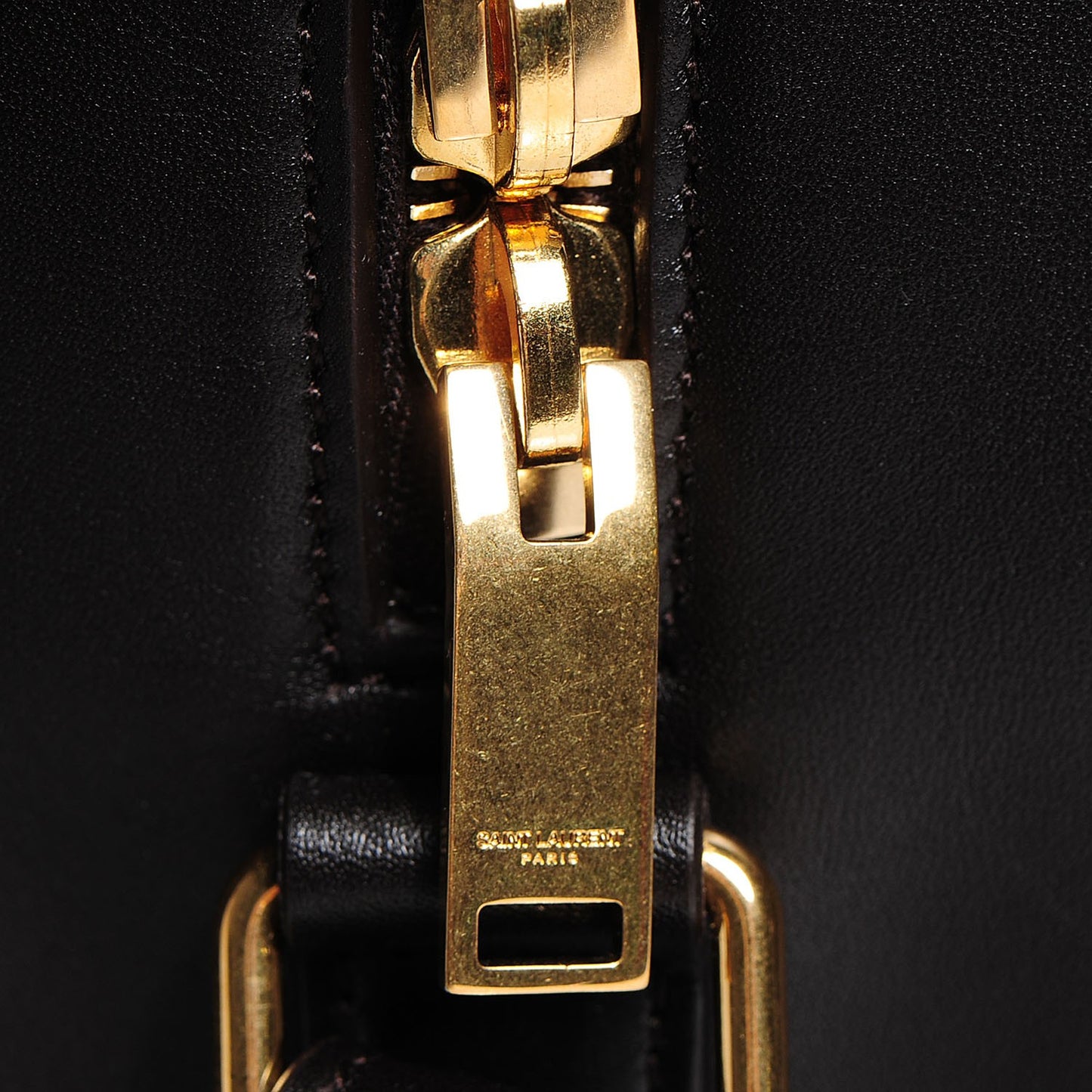 Calfskin Classic Duffle 6 Ebene