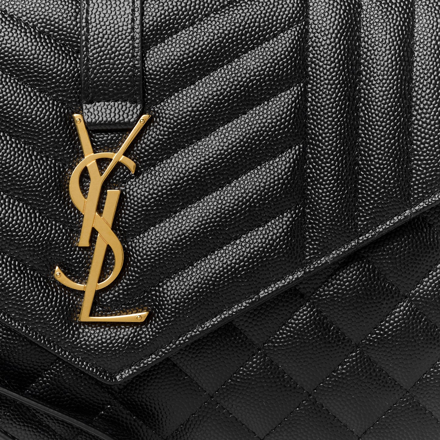 Grain De Poudre Textured Mixed Matelasse Triquilt Monogram Clutch Black