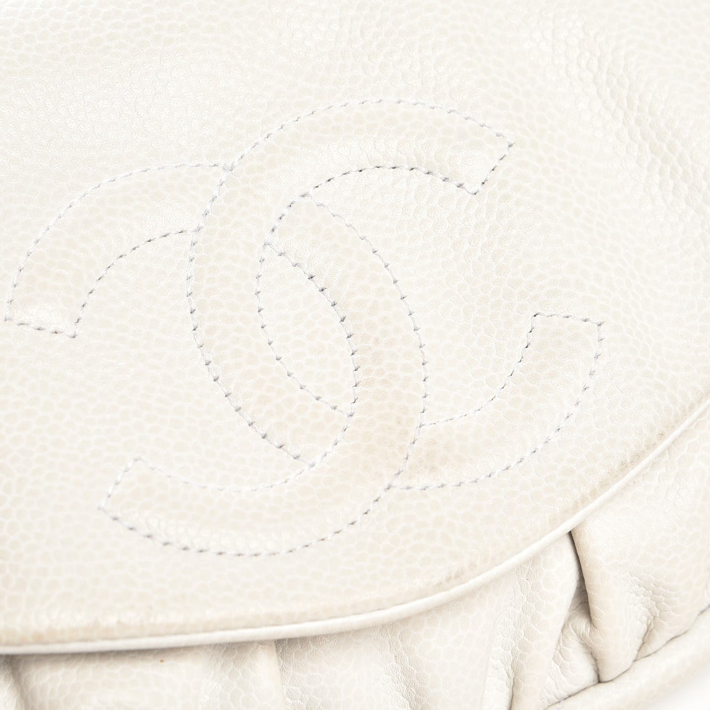 Caviar Half Moon Wallet On Chain WOC White