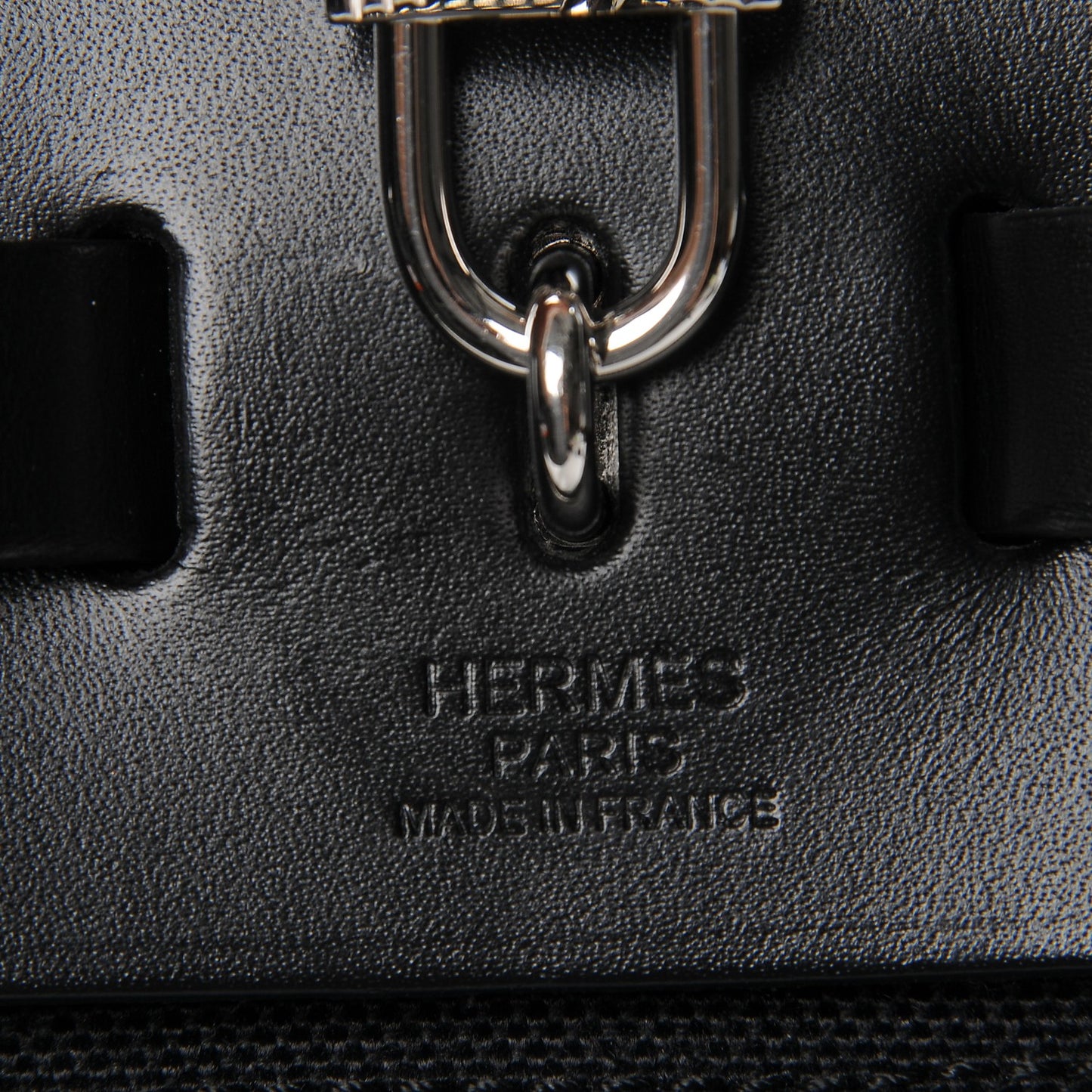 Military Toile Vache Hunter Herbag Zip PM 31 Black