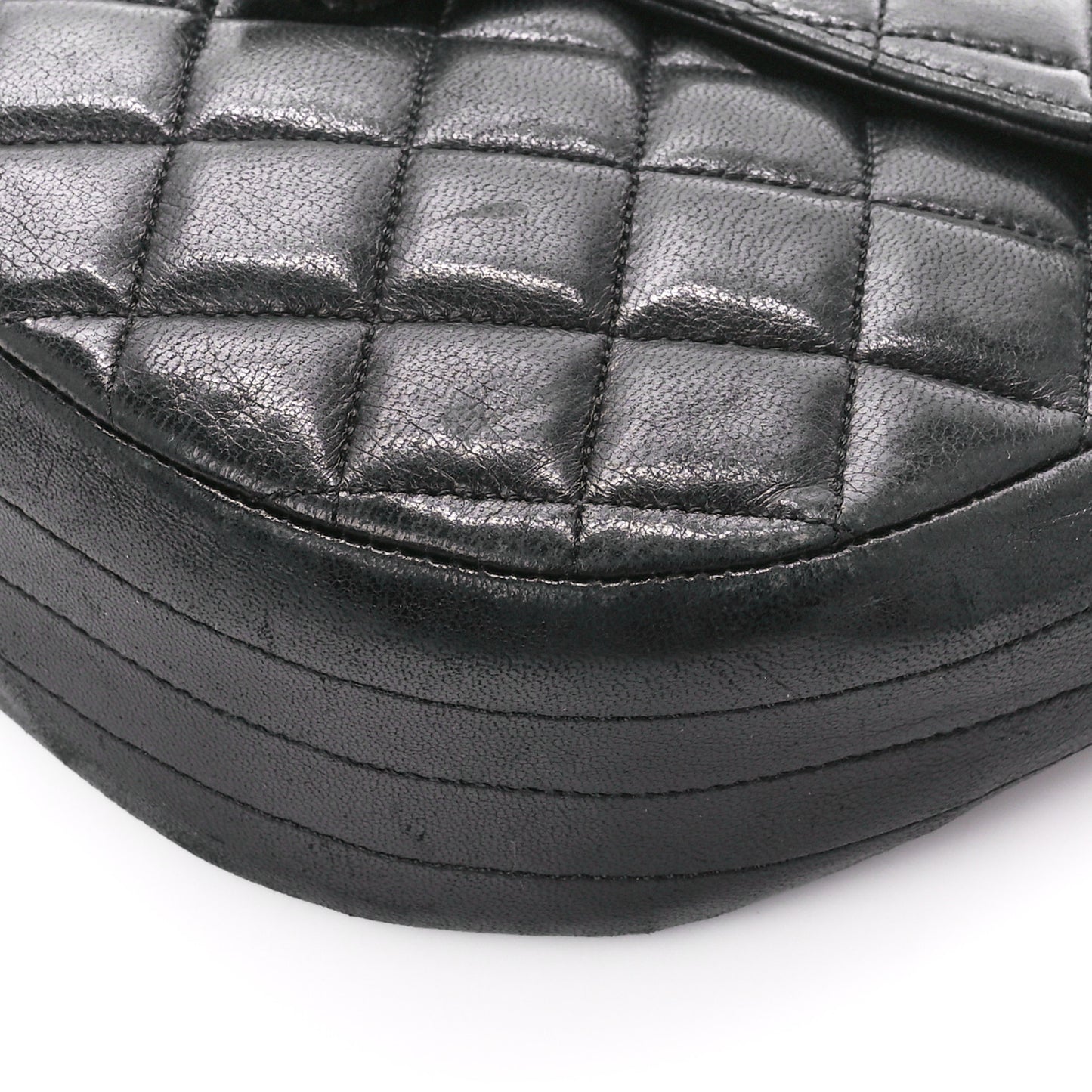 Lambskin Quilted Messenger Black