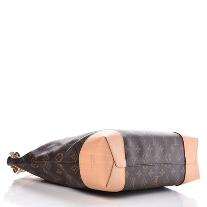 Louis Vuitton Monogram Berri PM 4 of 10