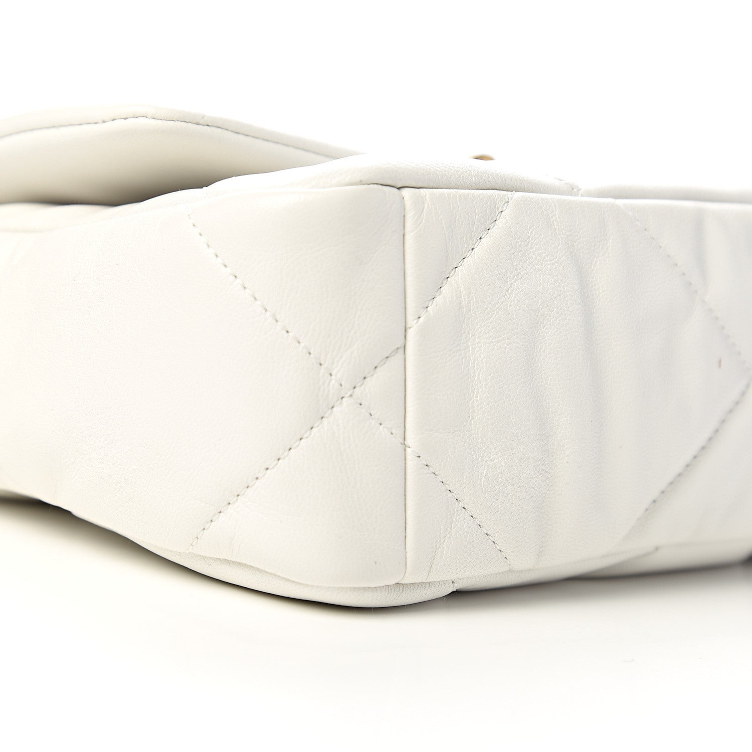 Chanel Lambskin Quilted Medium 19 Flap White 7 of 10