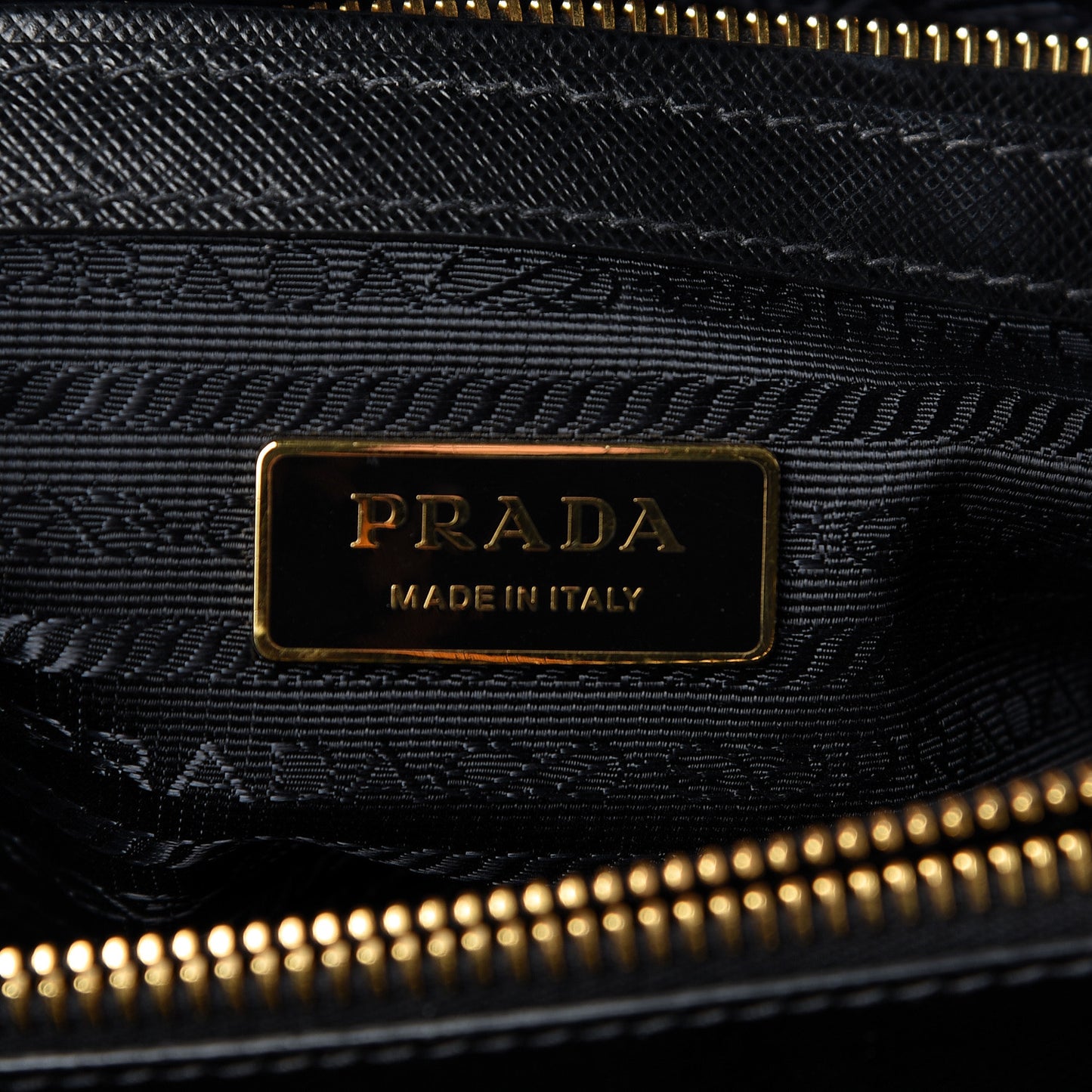 Saffiano Lux Small Tote Nero Black