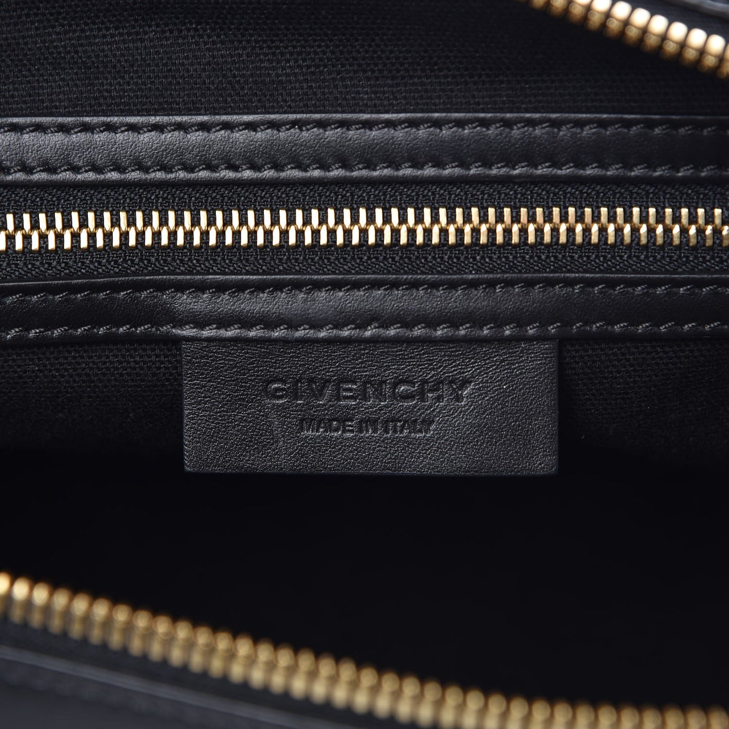Calfskin Small Sway Black