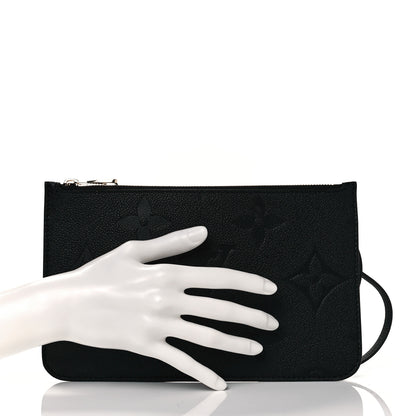 Louis Vuitton Empreinte Monogram Giant Neverfull MM Pochette Black 2 of 7