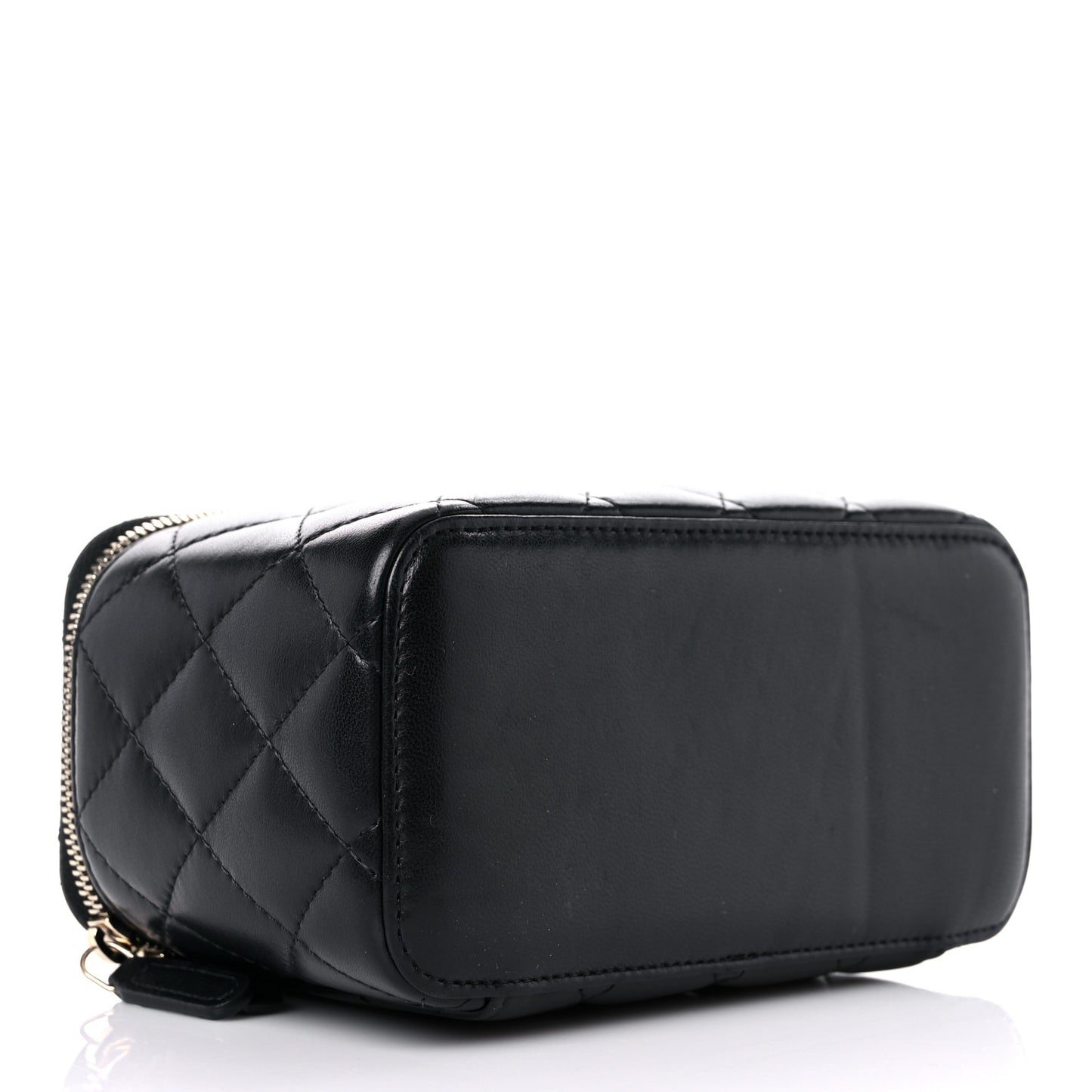 Lambskin Quilted Small Pearl Crush Vanity Case With Chain Black