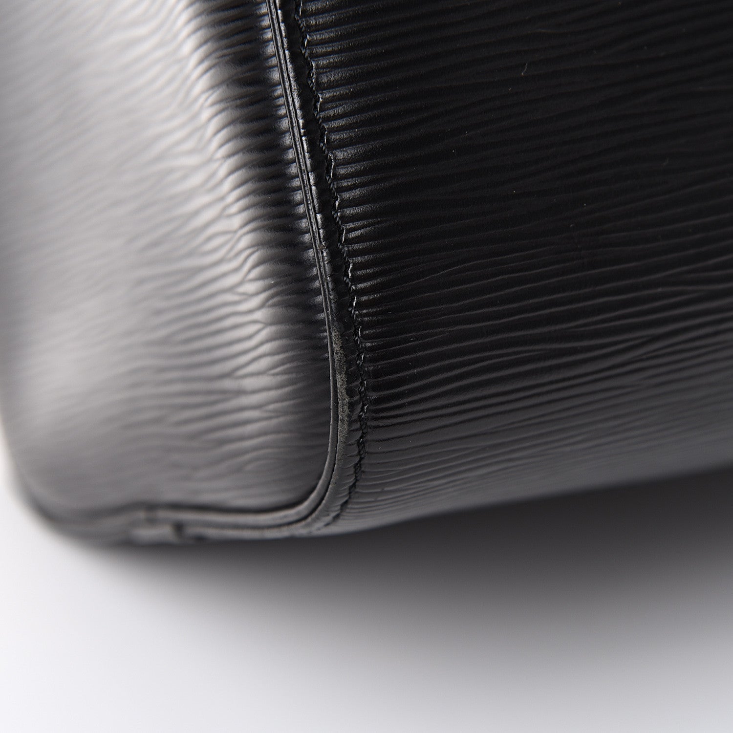 Louis Vuitton Epi Speedy 35 Black 12 of 19