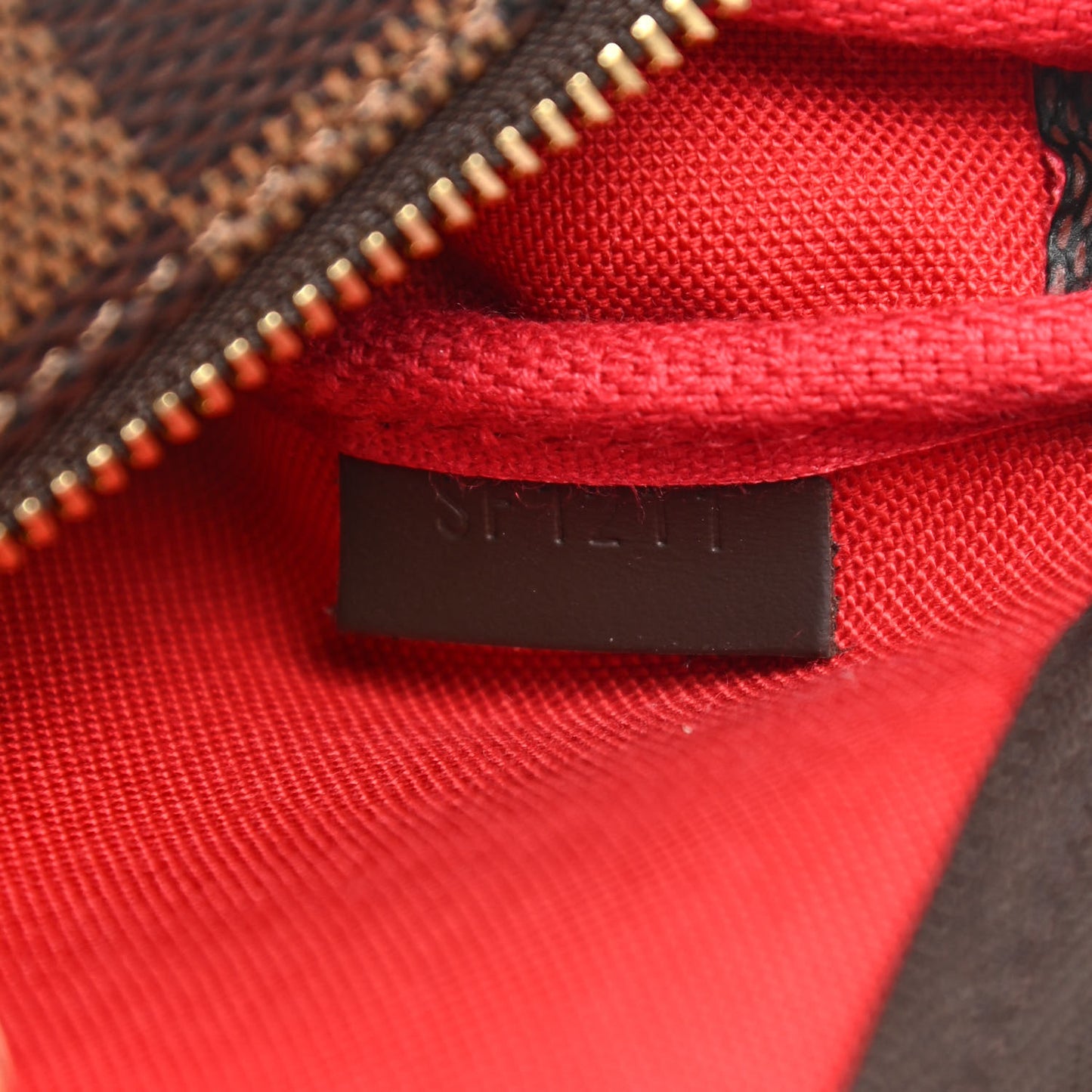 Damier Ebene Mini Pochette Accessories