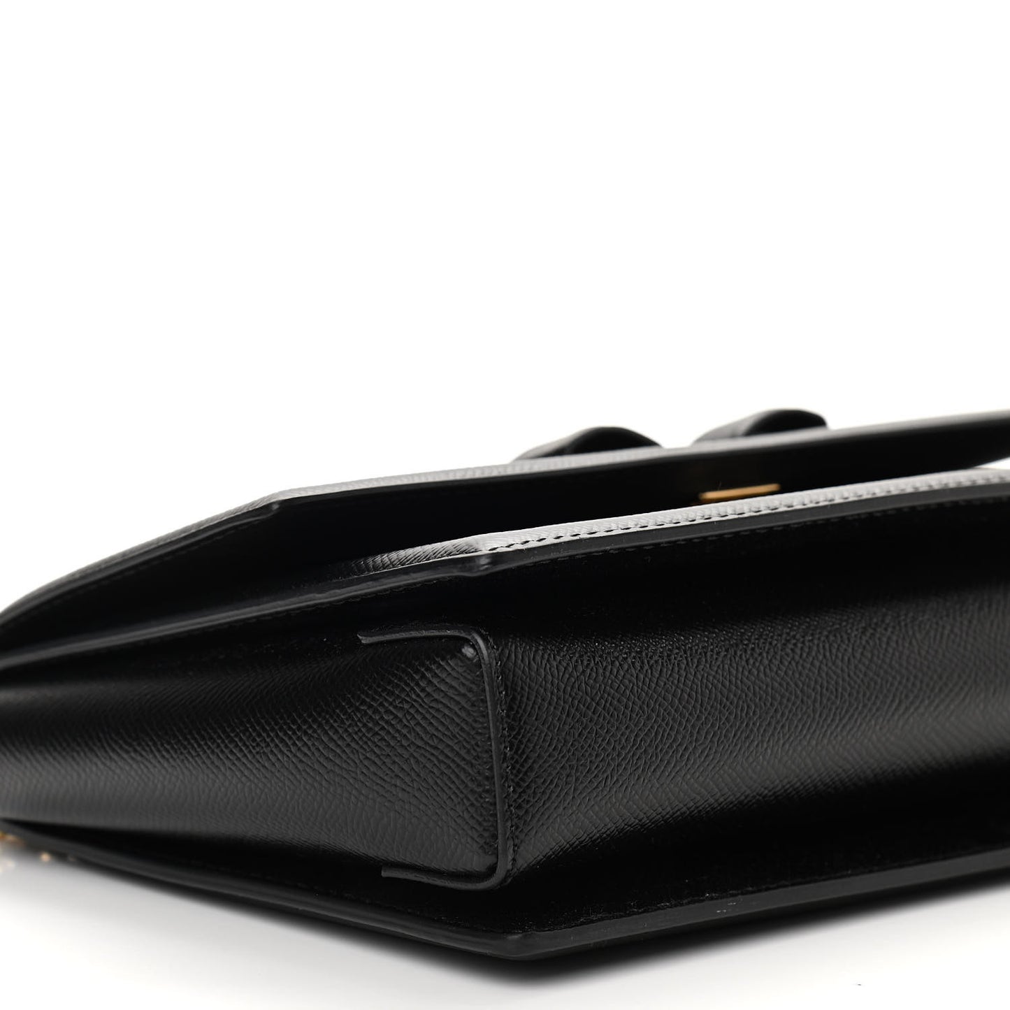 Hammered Calfskin Vara Bow Chain Flap Crossbody Black