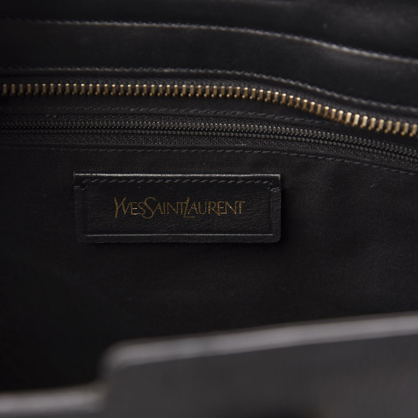 Textured Calfskin Small Classic Y Cabas Black