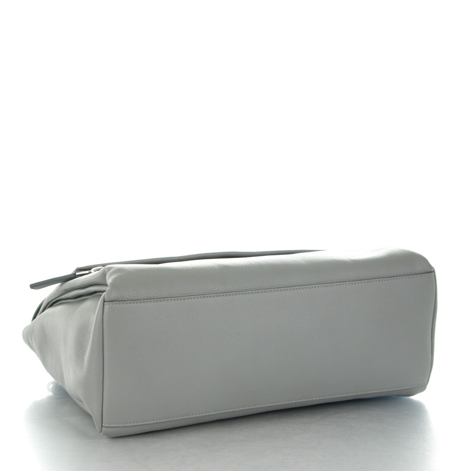 Givenchy Grained Calfskin Medium Pandora Pure Flap Bag Pearl Grey 4 of 7