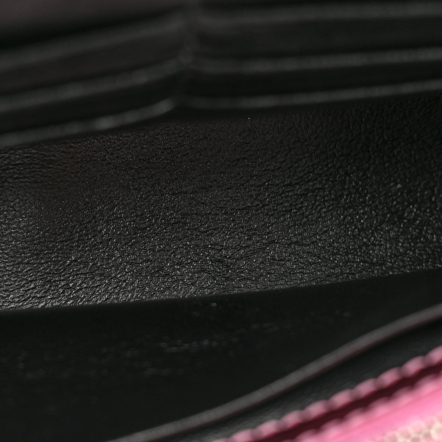 Metallic Shiny Calfskin Crocodile Embossed Hourglass Chain Bag Pink