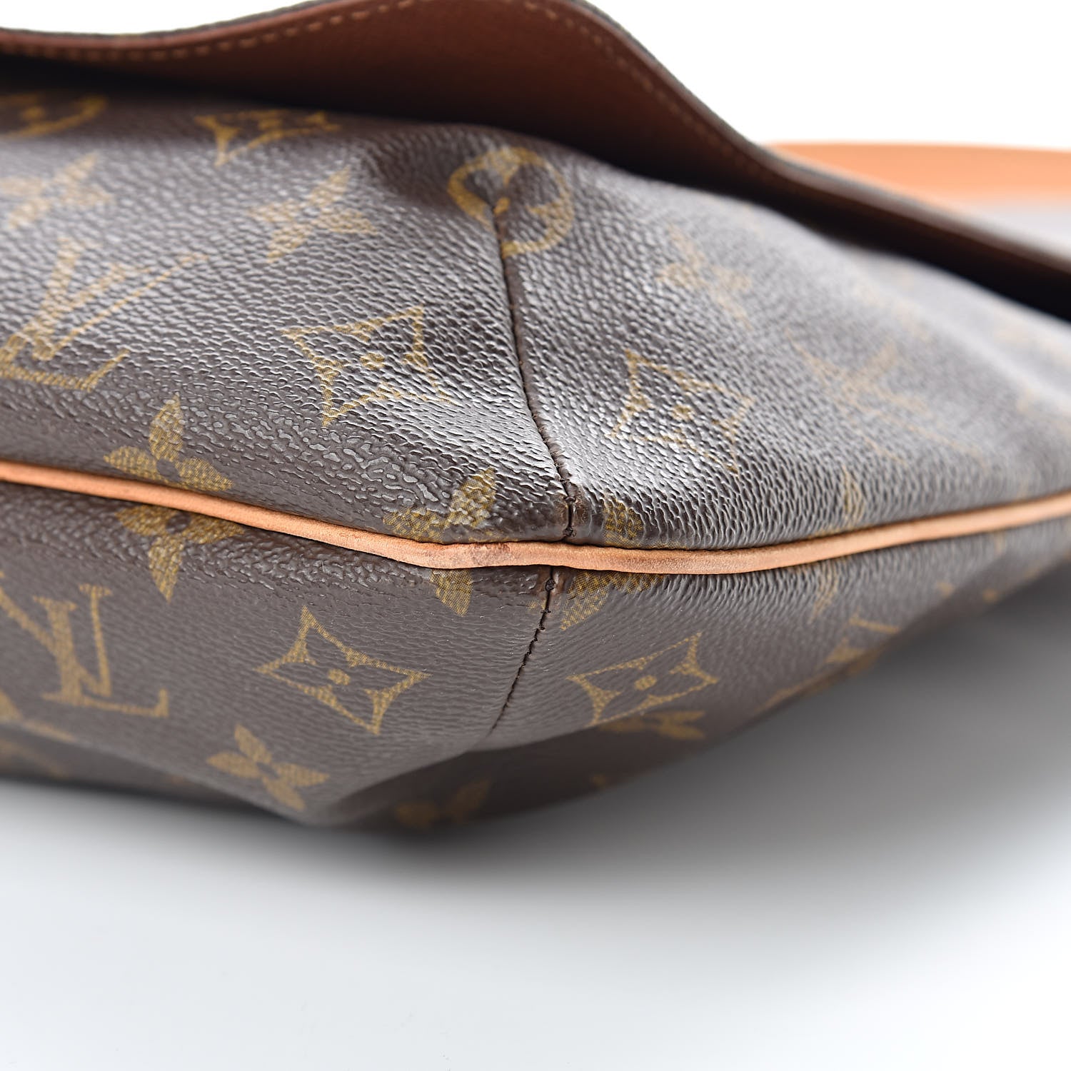 Louis Vuitton Monogram Musette GM 10 of 11