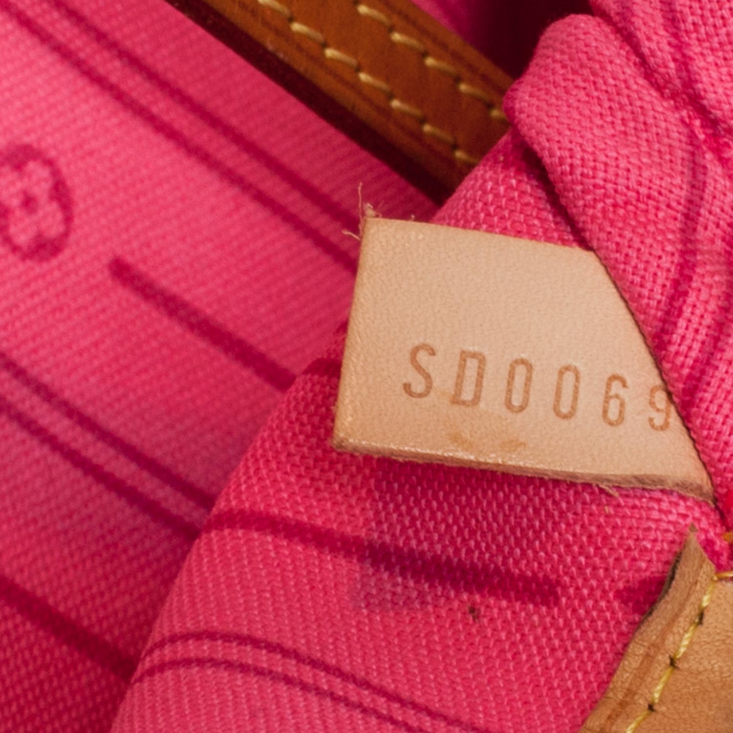 Louis Vuitton Monogram Roses Neverfull MM 7 of 9