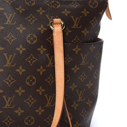Louis Vuitton Monogram Totally MM 8 of 12