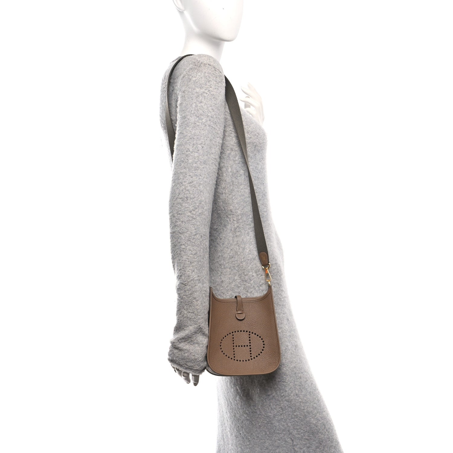 Hermes Taurillon Clemence Amazone Evelyne TPM Beige De Weimar Gris Etain 2 of 11