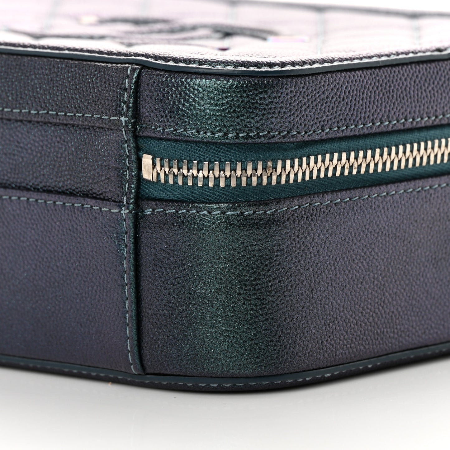 Iridescent Caviar Quilted Medium CC Filigree Vanity Case Dark Turquoise