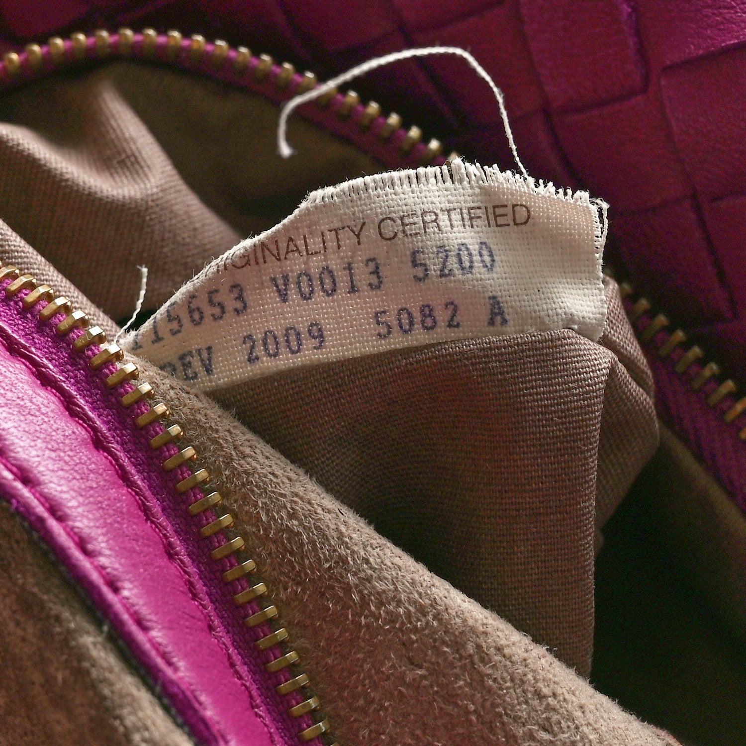 Bottega Veneta Nappa Intrecciato Medium Veneta Hobo Twilight 8 of 11