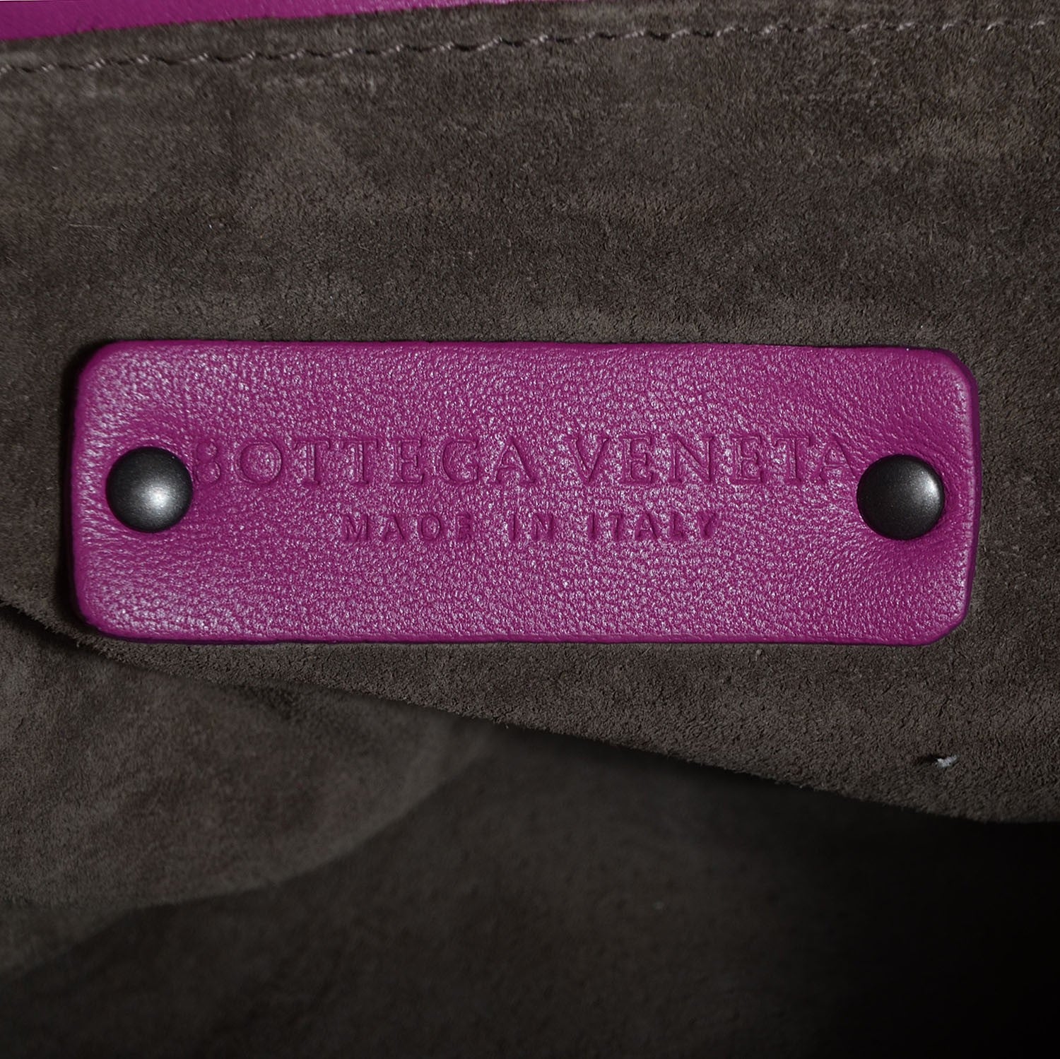 Bottega Veneta Nappa Intrecciato Cube Messenger Ametiste 6 of 8